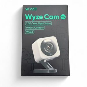 Brand New in Sealed Box Wyze Cam v4 2.5K Color Night Vision Camera